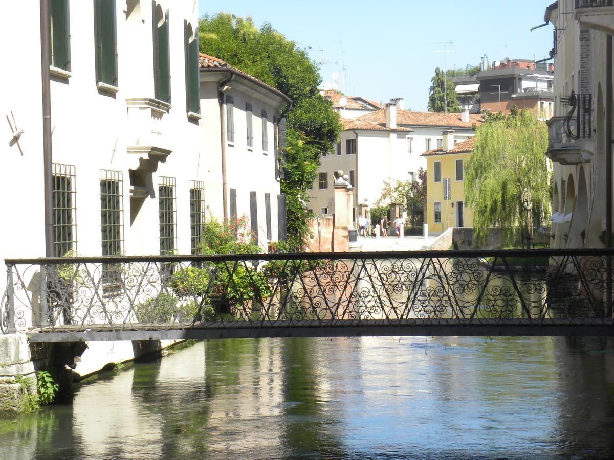 Portico Oscuro Deluxe Apartment - centro città Treviso Exterior foto